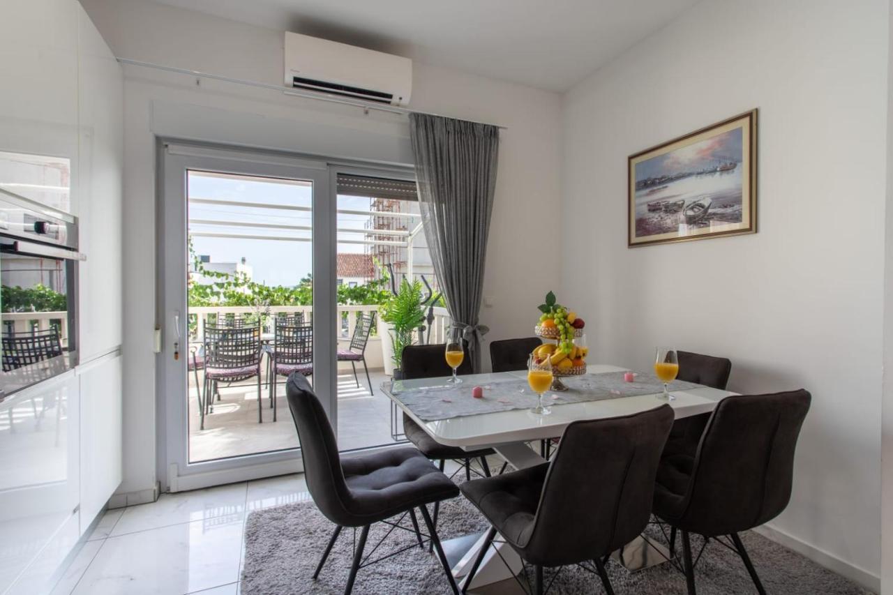 Lux Apartment Ema Kaštela Exterior foto